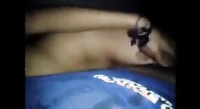 Video de sexo indio con una prostituta nepalí 1 mín. 50 sec