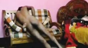 தேசி முஸ்லீம் தம்பதிகள் மறைக்கப்பட்ட வெப்கேமில் நீராவி உடலுறவில் ஈடுபடுகிறார்கள் 18 நிமிடம் 20 நொடி