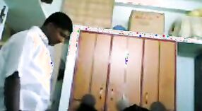 ಭಾರತೀಯ ಕಾಲೇಜ್ ವಿದ್ಯಾರ್ಥಿ ತನ್ನ ಮಲಗುವ ಕೋಣೆಯಲ್ಲಿ ಮೋಹಿಸಿದ ಮತ್ತು ಚಿತ್ರೀಕರಿಸಿದ 4 ನಿಮಿಷ 20 ಸೆಕೆಂಡು