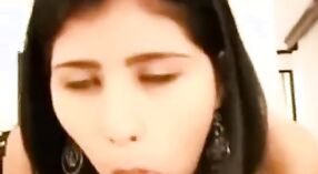 Fellation Sexe indien avec une superbe femme indienne 4 minute 20 sec