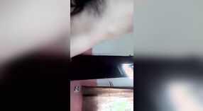 Amateur indisches Sexvideo mit amateur Blowjob und Sexszene 2 min 40 s