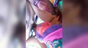 Desi cô gái rides một lớn tinh ranh trong một ngoài trời video 7 tối thiểu 50 sn