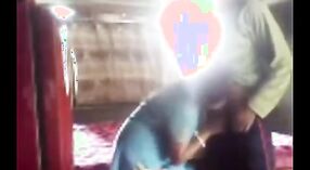 या वाफेवर अश्लील व्हिडिओमध्ये मोहक भारतीय मिल्फला एका खडबडीत मुलाने मोहात पाडले 3 मिन 00 सेकंद