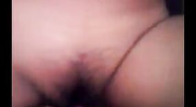 Desi dì trong một ướty Bangla tình dục video 0 tối thiểu 0 sn