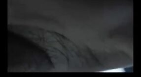 La universitaria india Deli Angel hace una mamada y se la follan en este video amateur 3 mín. 20 sec