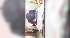 Desi kênh khiêu dâm trình bày một video cá nhân Của Một Cặp Vợ Chồng Bangla 7 tối thiểu 20 sn