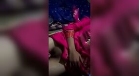देसी लड़की और उसकी छोटी बहन चाहते हैं करने के लिए है, मनोरंजन दर्ज की गई 2 मिन 50 एसईसी