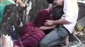 Büyük tombul kız Mallu ile Desi yaramaz açık seks kameraya yakalandı 5 dakika 00 saniyelik