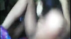 Indiase college meisje gets ondeugend met haar fingers en shows af haar naakt lichaam 1 min 20 sec
