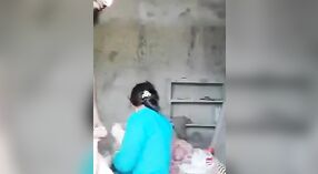 ホットホームアクションをフィーチャーしたパキスタンのセックスビデオ 3 分 10 秒