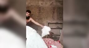 ホットホームアクションをフィーチャーしたパキスタンのセックスビデオ 3 分 50 秒