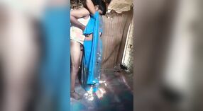 Video mms India Selatan menampilkan pasangan muda yang menikmati pertemuan beruap 0 min 0 sec