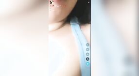 Desi Woman's live Cam Show recebe mais do que apenas fãs 3 minuto 20 SEC