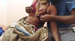 தேசி பணிப்பெண் தனியா பிறகு மறைக்கப்பட்ட கேமராவில் குறும்பு பெறுகிறார் 1 நிமிடம் 10 நொடி