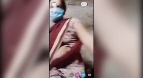 देसी पत्नी हो जाता है उसके चेहरे नकाबपोश और उसे नग्न बिल्ली लाइव कैमरे पर 3 मिन 50 एसईसी