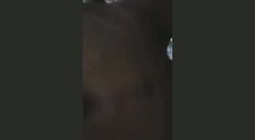 Indiano casalinga cheats su lei marito con la sua tenant ragazzo 0 min 50 sec