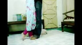 চাচাত ভাই হাট এবং তার ভাইকে কাউগার্ল পজিশনে বৈশিষ্ট্যযুক্ত অজাচার ভারতীয় সেক্স ভিডিও 0 মিন 0 সেকেন্ড