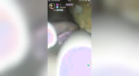 Ấn độ mms video của một bhabhi Trong Mumbai nhận fucked trên điện thoại 0 tối thiểu 0 sn