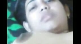 Girl college Desi nemu dheweke action saka tumindak mmc karo pacangan mamba ireng! 1 min 40 sec