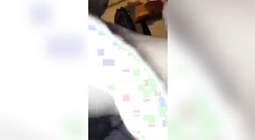 Pareja Desi disfruta de una follada dura y áspera en este video porno indio amateur 2 mín. 50 sec