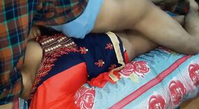 Indisch-schoolmeisje gets haar fill van anaal seks met haar XXX speelbal 7 min 50 sec