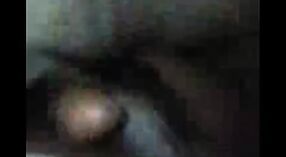 एमएमसी व्हिडिओमध्ये बिग गांड इंडियन मिल्फला मोठ्या खरबूजांनी मारले 2 मिन 20 सेकंद