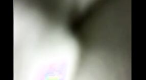 Horny Indian girlfriend expertly stimulates her oral pleasure with a deepthroat 2 min 00 sec