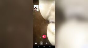 एक सुडौल भारतीय लड़की के नग्न एमएमएस वीडियो उसके शरीर दिखावा 2 मिन 50 एसईसी