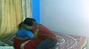 Indiano moglie cheats su lei marito con la sua XXX amante mentre Desi è via 3 min 00 sec