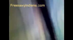 بھارتی جنسی ویڈیو کی ایک بنگالی بابھا اور اس کے روممیٹ 3 کم از کم 10 سیکنڈ