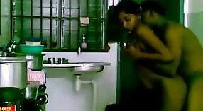 Heißes MMS-Video eines indischen Paares mit dampfendem Sex 6 min 20 s