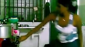 Hot Indian couple's MMS video featuring steamy sex 0 min 0 sec
