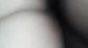 ದೇಸಿ ಬಾಬಿ ದೇವಾರ್ ದೊಡ್ಡ ಮಿಲ್ಕ್ಶೇಕ್ಗಳೊಂದಿಗೆ ಉಚಿತ ಭಾರತೀಯ ಸೆಕ್ಸ್ ವೀಡಿಯೊದಲ್ಲಿ ನಟಿಸಿದ್ದಾರೆ 3 ನಿಮಿಷ 50 ಸೆಕೆಂಡು