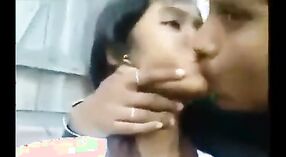 インドのMMSリーク：マルガルの屋外セックスアドベンチャー 1 分 30 秒