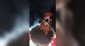 Любительская индийская пара занимается горячим сексом в автобусе 5 минута 40 сек