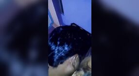 Indisch Paar van een dorp krijgt neer en vies in een porno aflevering 0 min 30 sec