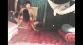 Indischer Sexskandal mit vollbusigem Dorfbhabhi, gefangen auf versteckter Kamera 5 min 40 s