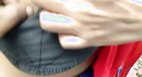 XXX স্টাইল ক্লোজআপ দেশি ভাবার এমএমসি ভিডিওতে তার বড় প্রাকৃতিক বুবগুলি ফ্লান্টিং করছে 0 মিন 50 সেকেন্ড