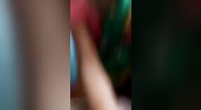 벵골어 아내의 음란 한 비디오와 음부 노출 3 최소 10 초