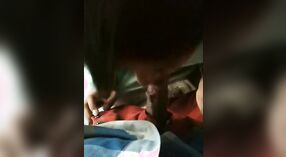 Bocah wadon kuliah Saka Bangladesh menehi bukkake kanggo nambah nilai dheweke 0 min 30 sec