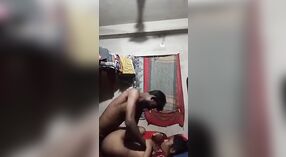 Desi porn nemu dheweke pus bajingan dening dheweke konco sakamar ing doggystyle 1 min 00 sec