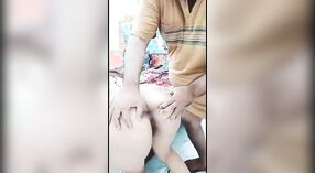 Pakistano sorellastra prende cattivo con lei patrigno mentre genitori sono via 1 min 50 sec