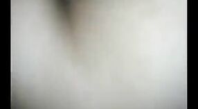 ఇండియన్ సిస్టర్ -ఇన్ -లా హోమ్మెడ్ దేశీ చుడై వీడియో విత్ ఇంటెన్స్ ప్లేసూర్ 4 మిన్ 40 సెకను