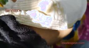దేశీ te త్సాహిక జంట బహిరంగ సెక్స్ సెషన్ నుండి తప్పించుకుంటుంది 5 మిన్ 20 సెకను