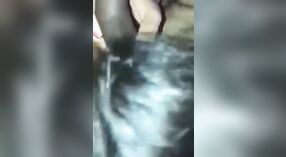 Chica tetona hace una mamada sensual en una película MMC 2 mín. 40 sec