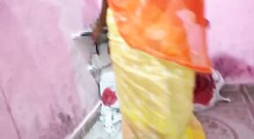 Desi bhabhi krijgt haar strakke kutje uitgerekt door haar baas 7 min 00 sec