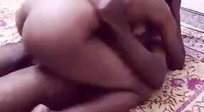 Zelfgemaakte Telugu porno Video met Indiase Twist 5 min 20 sec