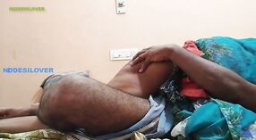 భారతీయ భార్య యొక్క XXX మారథాన్ లవ్‌మేకింగ్‌కు సరైన అవకాశం 6 మిన్ 10 సెకను