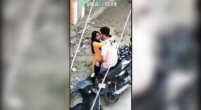 Desi mms video of cheating wife caught having sex with her servant outdoors 1 min 40 sec