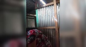 Desi mms vidéo d'une prostituée bengali sur internet 0 minute 0 sec